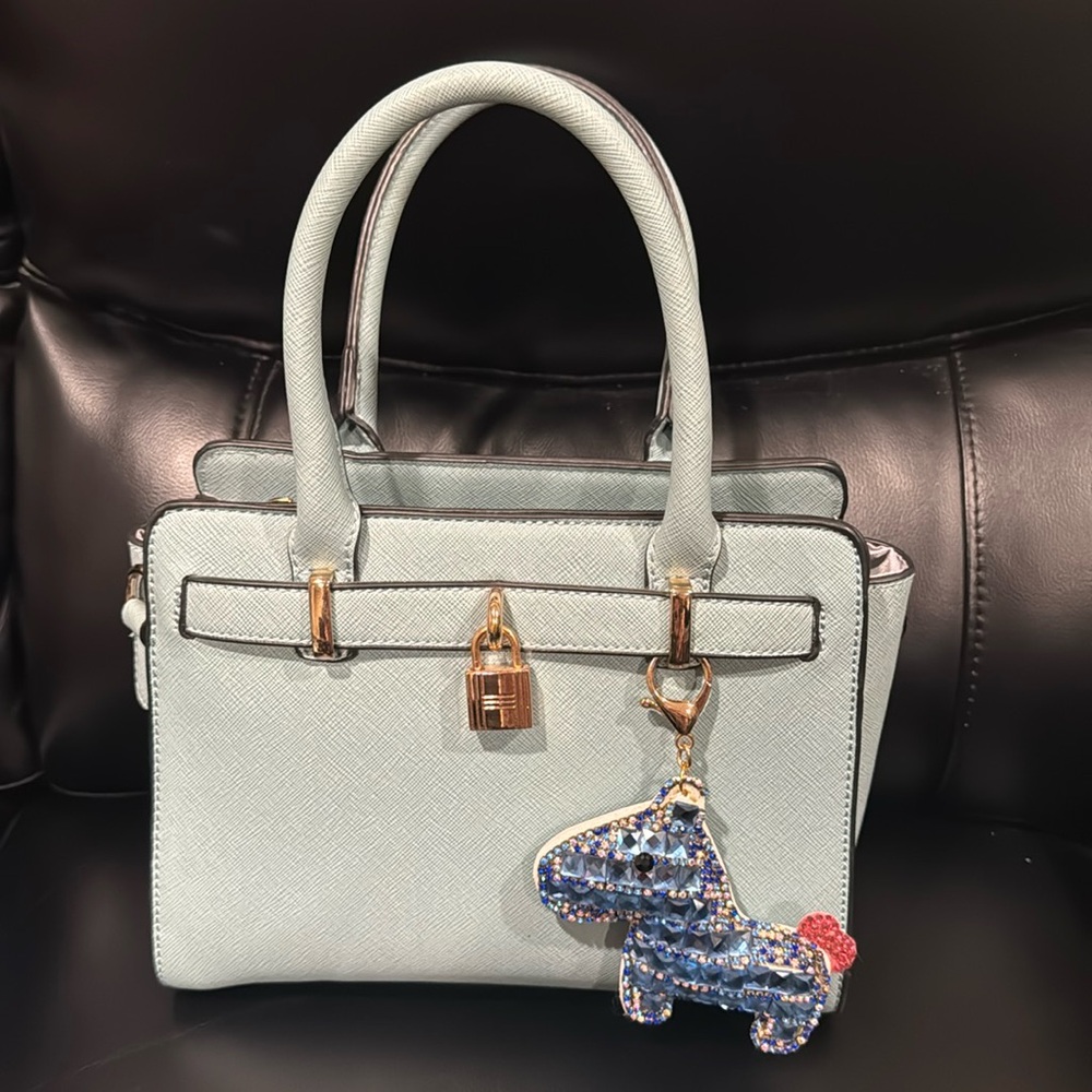 Cute baby blue handbag crossbody chain bag